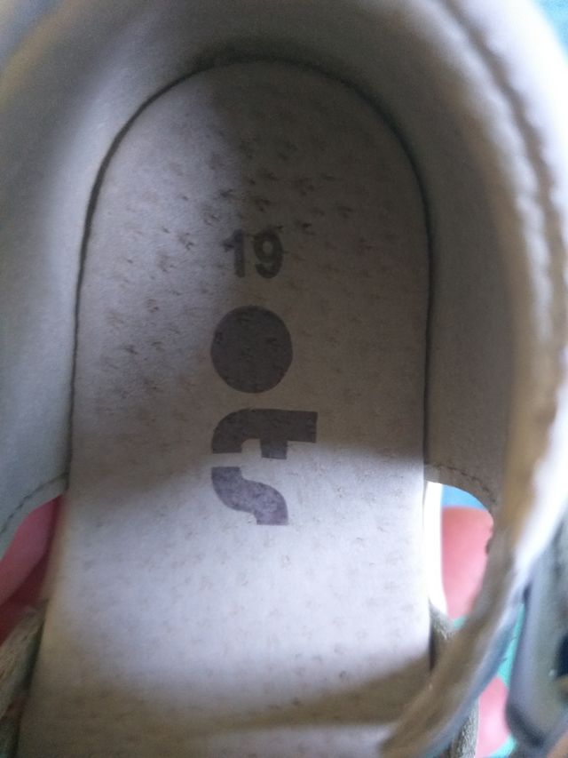 Sandalias blancas bebé niña