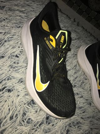 Nike air zoom de segunda mano por 70 EUR en Cobeña en WALLAPOP