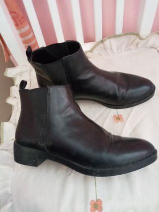Zapatos botines mujer chica talla 39 de segunda mano por 10 EUR en  Centelles en WALLAPOP