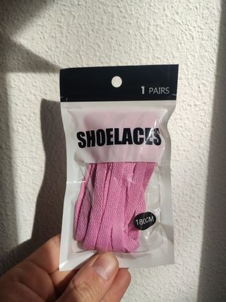 Cordones rosa para Jordan 1 180 cm de segunda mano por 5 EUR en Alicante en  WALLAPOP