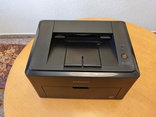 Impresora láser Samsung ML-1640 de segunda mano por 40 EUR en Valencia en  WALLAPOP