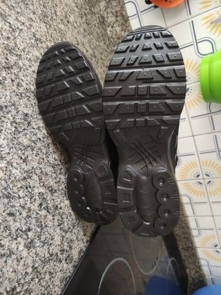 Zapatillas talla 42 joom de segunda mano por 19 EUR en Gandía en WALLAPOP