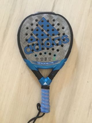 Pala Adidas metalbone Control 2022 de segunda mano por 180 EUR en Parla en  WALLAPOP