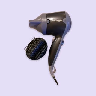 Secador ROWENTA de segunda mano por 10 EUR en Ponferrada en WALLAPOP