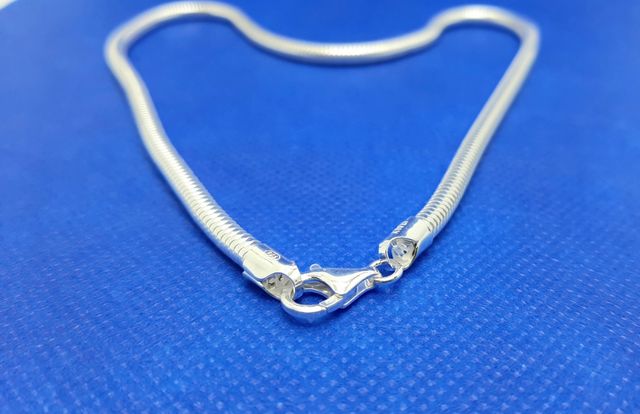 GARGANTILLA DE PLATA