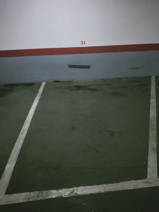 Garaje en L'Hospitalet de Llobregat (Rambla Just Oliveras)