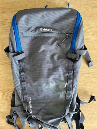 Mochila Simond 22L de segunda mano por 15 EUR en Mungia en WALLAPOP