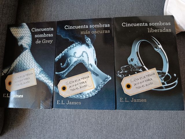 libros trilogía cincuenta sombras de grey