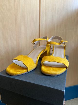 Sandalias de mujer 37, marca Kamome. de segunda mano por 20 EUR en Albacete  en WALLAPOP