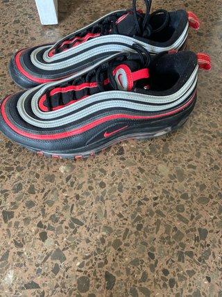 Nike air max 97 talla 44 de segunda mano por 50 EUR en Barcelona en WALLAPOP