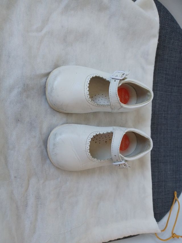 Zapatos niña talla 21