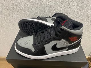 Nike Air Jordan 1 mid talla 44- Nuevas de segunda mano por 140 EUR en  Madrid en WALLAPOP