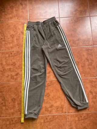 Chandal Adidas Challenger de segunda mano en WALLAPOP