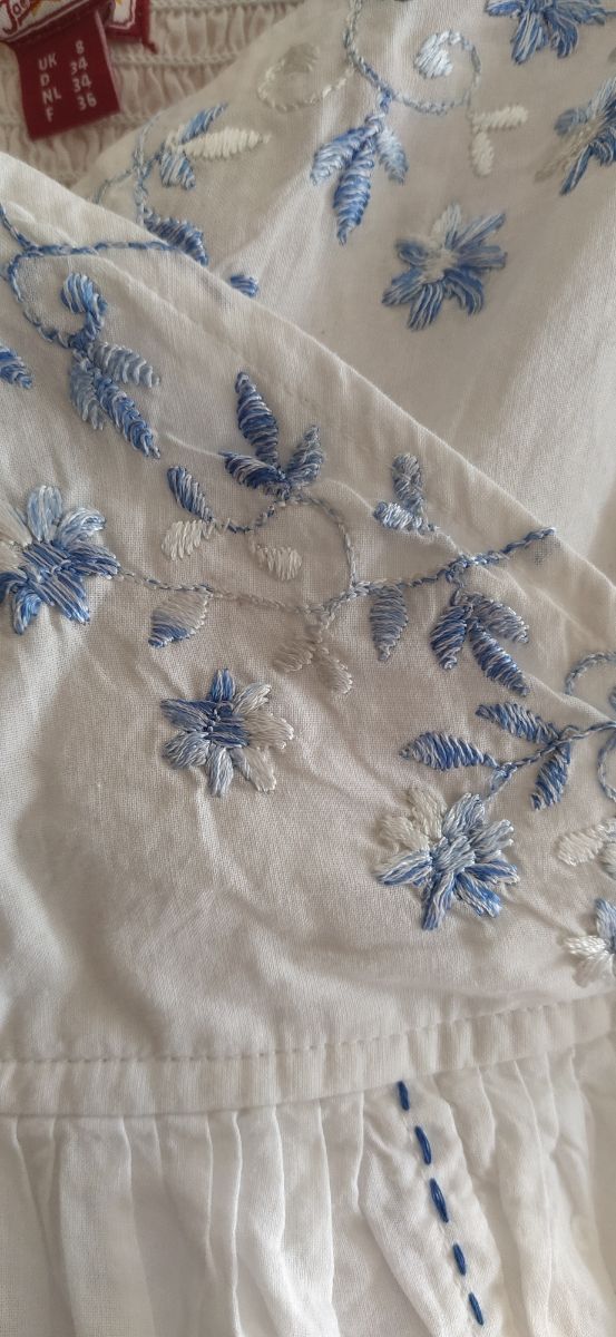 Vestido tipo ibicenco con etiqueta