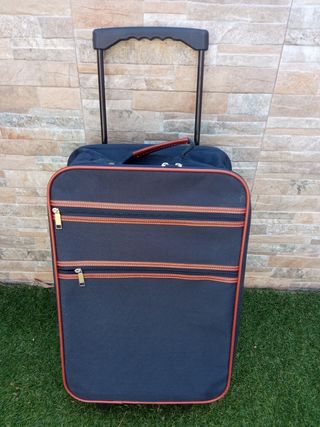 Maleta pequeña de segunda mano por 6 EUR en Cambrils en WALLAPOP