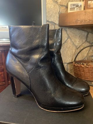 Botines de piel negros Nine West T. 39 de segunda mano por 35 EUR en El  Escorial en WALLAPOP