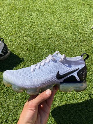 Nike AIR VAPORMAX FLYKNIT de segunda mano por 70 EUR en Nambroca en WALLAPOP