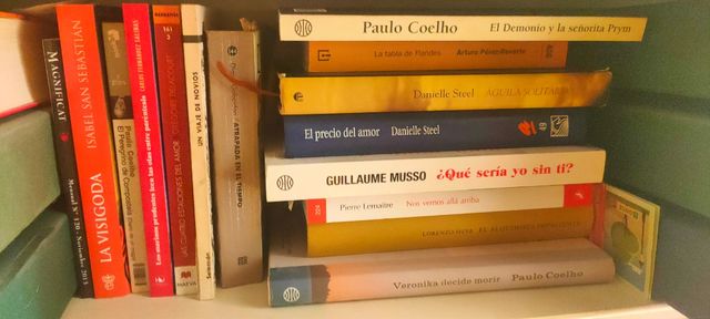 Libros Paulo Coelho y otros