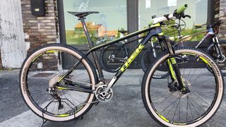 TREK SUPERFLY 9.6 XTR DI2 29 de segunda 