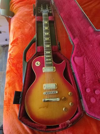 Guitarra les Paul de segunda mano en Zaragoza en WALLAPOP