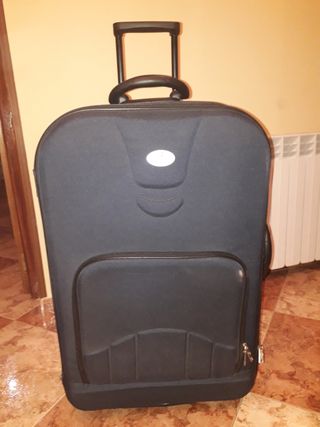Maleta de viaje de segunda mano por 26 EUR en Torrenueva de Ciudad Real en  WALLAPOP