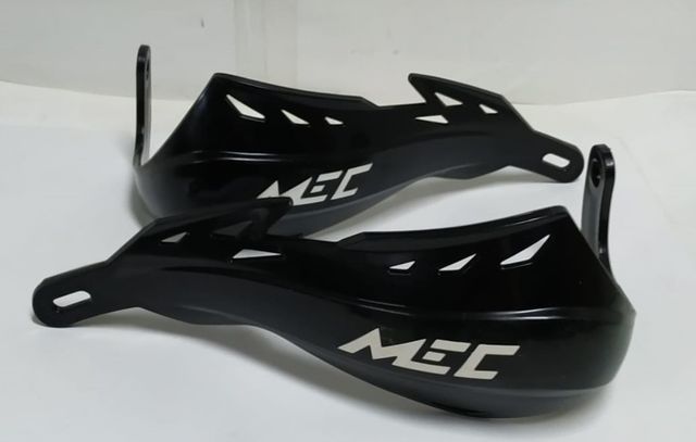 Paramanos Cerrados Gladiator Negros / 2039