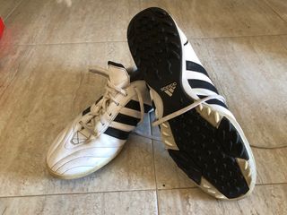 ZAPATILLAS MULTITACO. de segunda mano por 15 EUR en Murcia en WALLAPOP