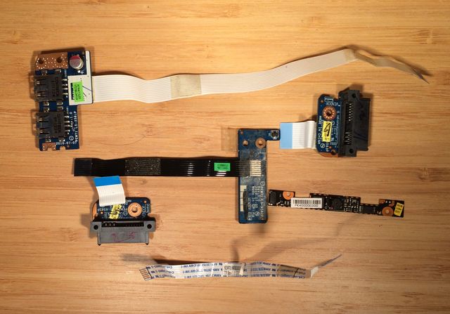 Portatil Acer 5250 piezas de desguace (ver fotos)