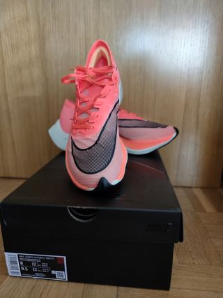 Nike ZoomX Vaporfly NEXT% de segunda mano por 215 EUR en Alcalá de Henares  en WALLAPOP