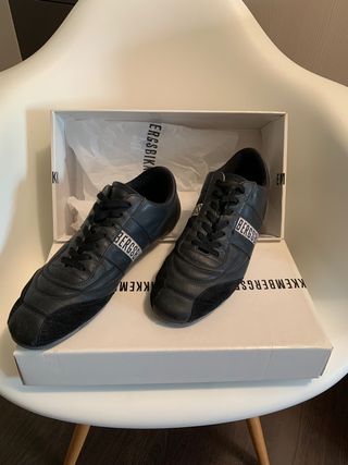 Bikkembergs negras t 44 de segunda mano por 80 EUR en Zaragoza en WALLAPOP