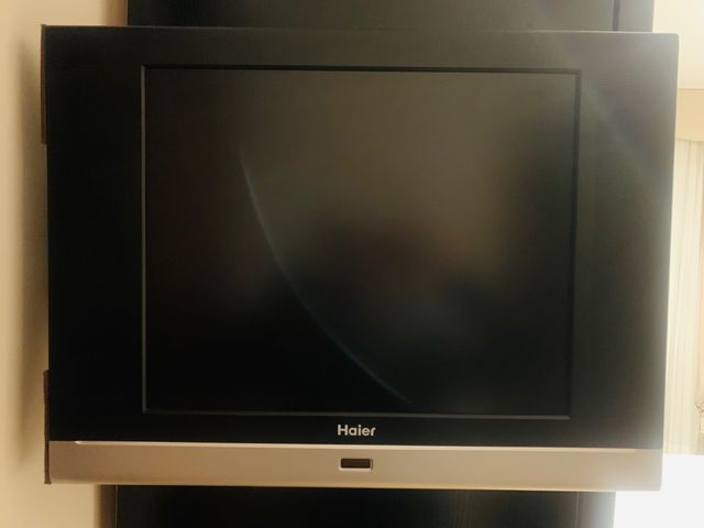 Televisión Haier 18"