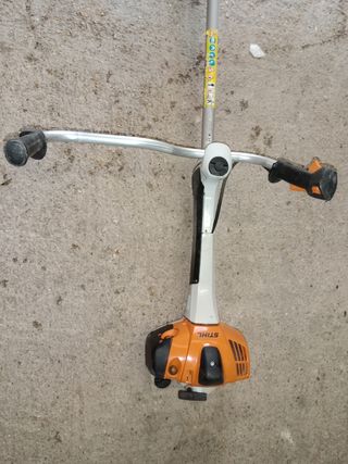 Desbrozadora Stihl 560 de segunda mano por 1.000 EUR en Guadix en WALLAPOP