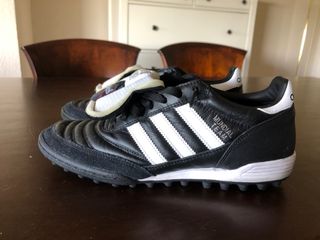Botas de fútbol Adidas copa mundial de segunda mano en WALLAPOP