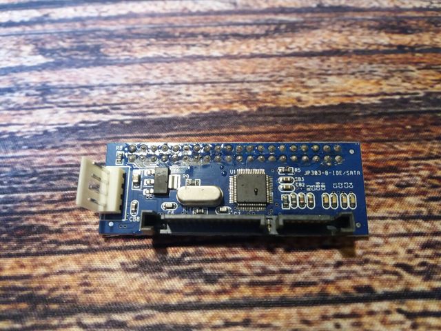 Adaptadores de IDE/SATA + SATA/IDE