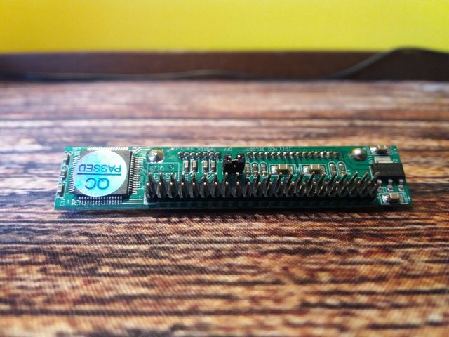 Adaptadores de IDE/SATA + SATA/IDE