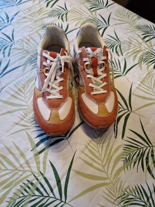Tenis hombre zara de segunda mano por 8 EUR en Marbella en WALLAPOP