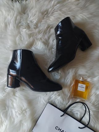 Botines Charol Kiabi de segunda mano por 7 EUR en Collado Villalba en  WALLAPOP