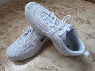 Nike Air Max 97 - TALLA 43 de segunda mano por 40 EUR en San Fernando de  Henares en WALLAPOP
