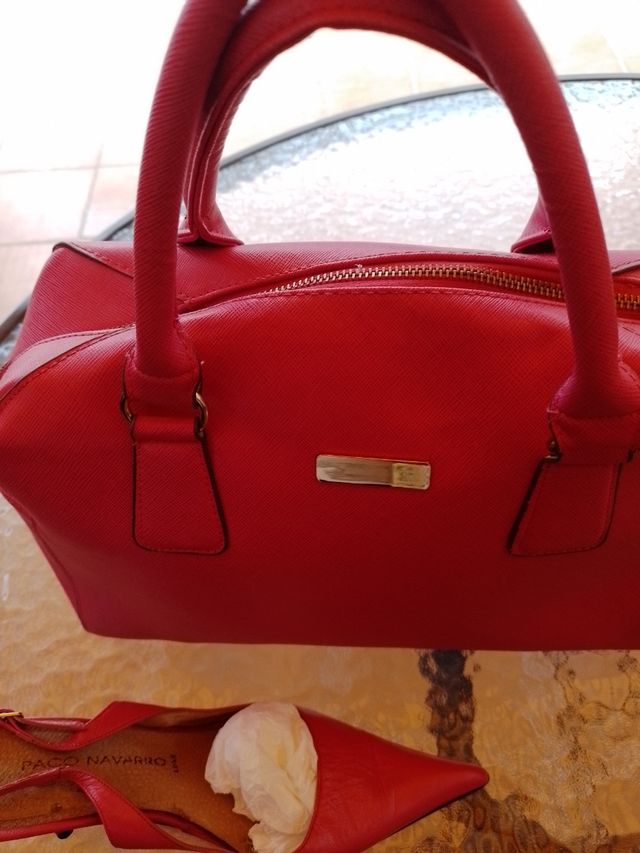 Bolso y zapatos piel fucsia. Paco Navarro N.39