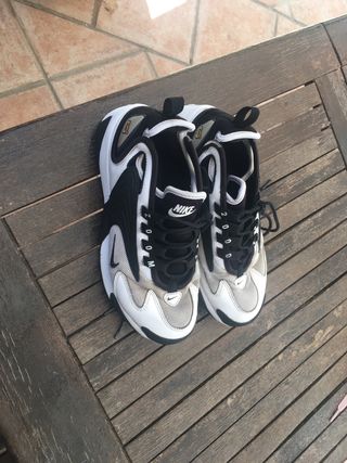 Zapatillas Nike súper cómodas de segunda mano por 30 EUR en Alcalá la Real  en WALLAPOP