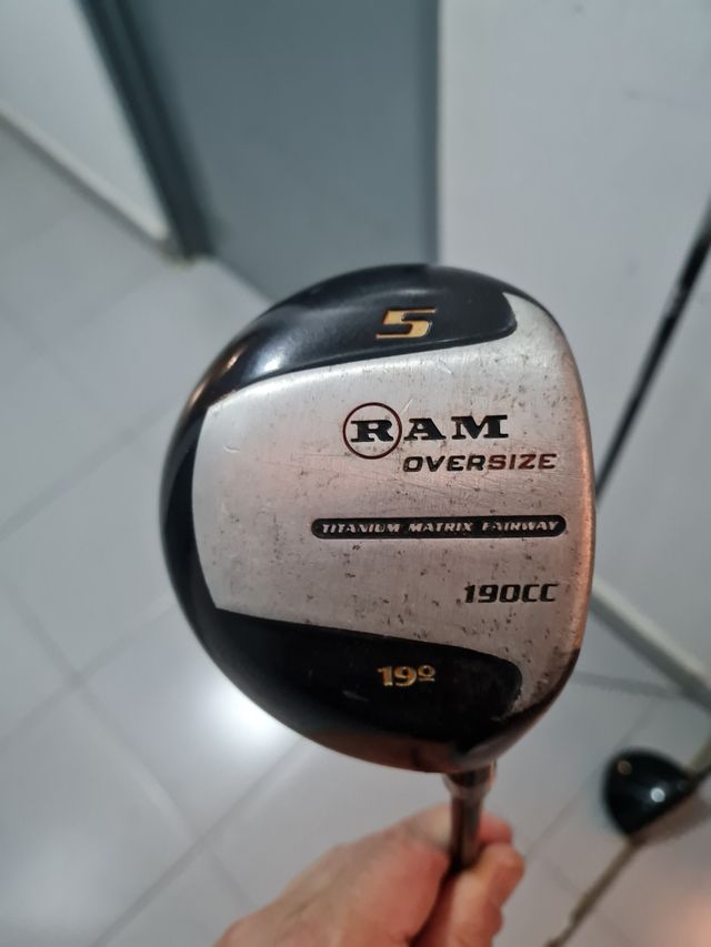 Bolsas y palos de golf RAM