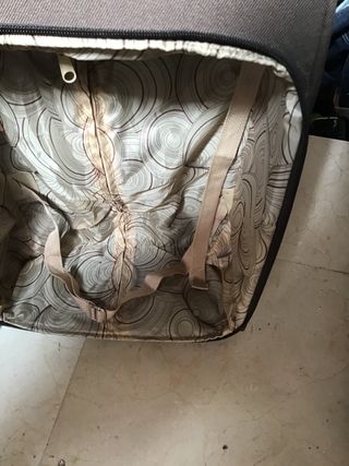 Maleta devota y lomba de segunda mano por 20 EUR en Elche en WALLAPOP