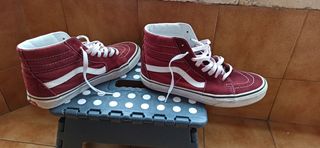 Vans bota roja de segunda mano por 25 EUR en Bilbao en WALLAPOP