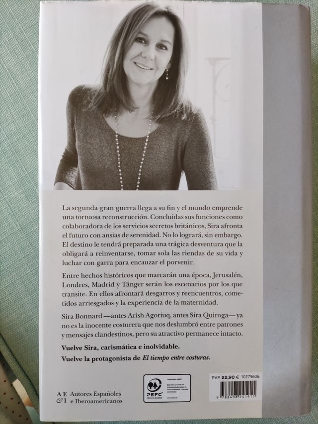 Libro Sira. María Dueñas