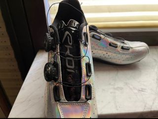 Zapatillas ciclismo carretera EKOI R4 EVO 40 de segunda mano por 75 EUR en  Salamanca en WALLAPOP