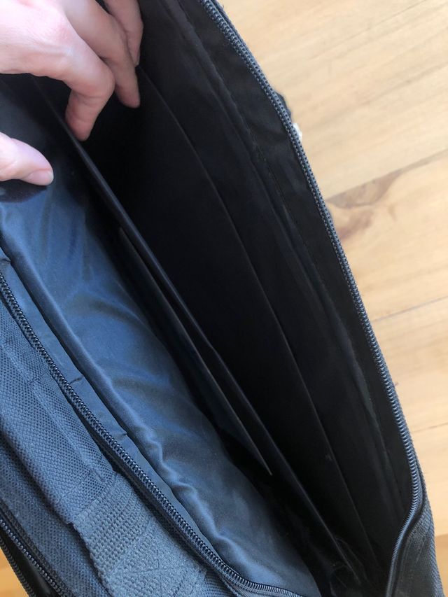 Bolsa portadocumentos y portatil de Efa