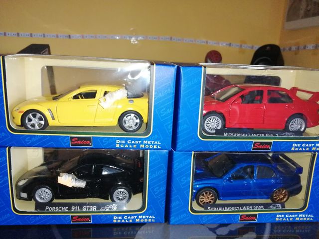 Coches a escala 1/32 " Saico"