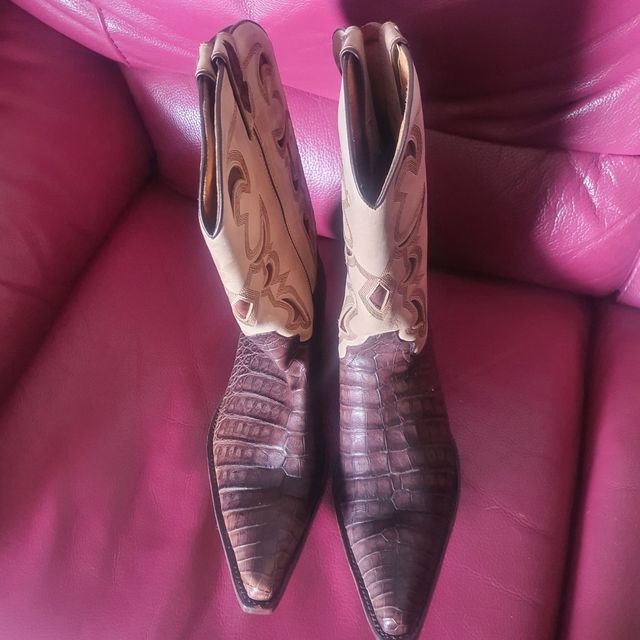 botas baquetas piel cocodrilo autentico CARAMELO