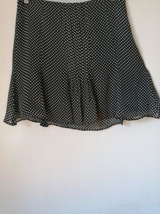 Falda Zara lunares de segunda mano en WALLAPOP