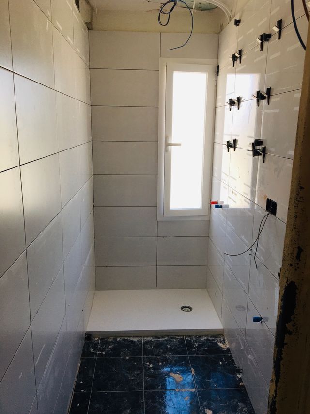 Instalaciones azulejos plador todo reformas